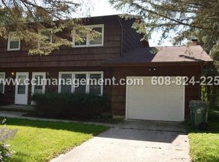 6607 Berkshire Rd, Madison, WI 53711