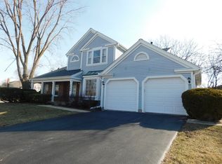 1754 Biesterfield Rd, Elk Grove Village, IL 60007