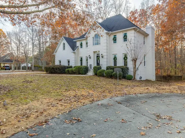 127 View Point Cir, Cullman, AL 35057