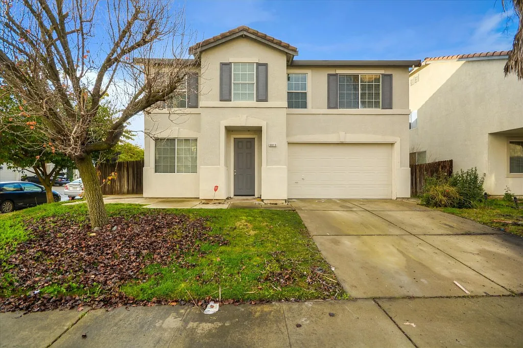 5813 Deepdale Way photo 1