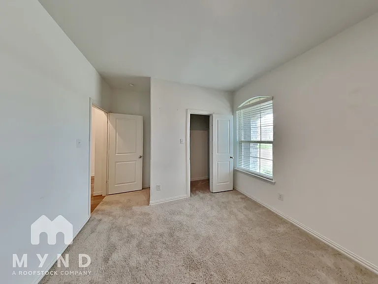 4900 Parrington Dr — Photo 25