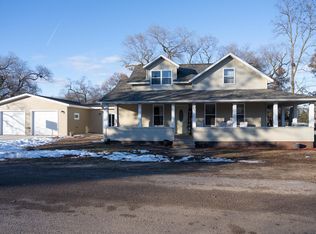 700 1st St W, Necedah, WI 54646
