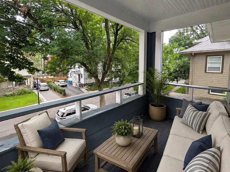 16 Darwin St — Photo 4