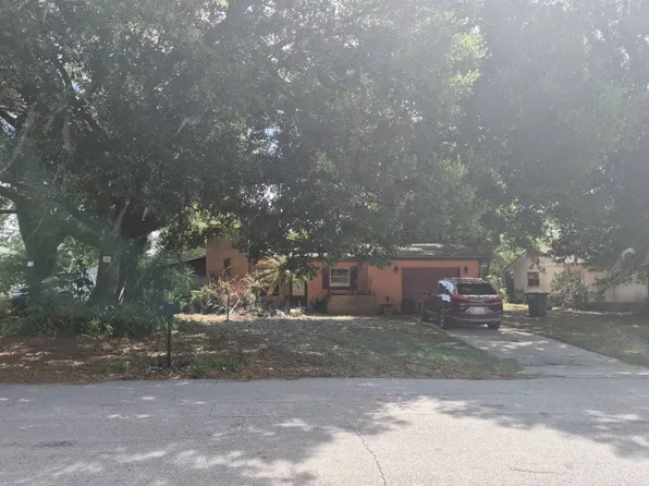 1074 Abagail Dr, Deltona, FL 32725