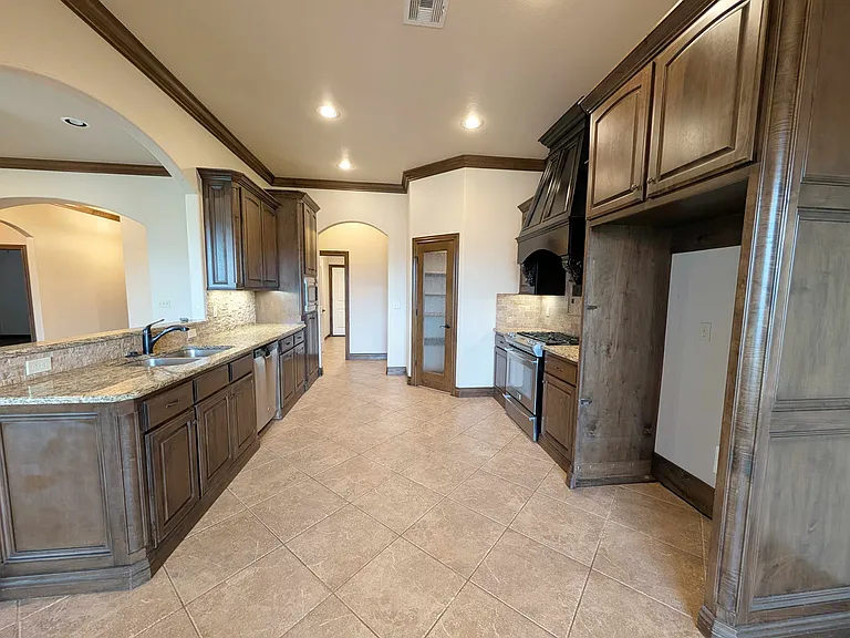 6405 Bent Wood Dr — Photo 6