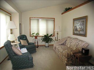 3rd image of 21034 Buchanan St NE