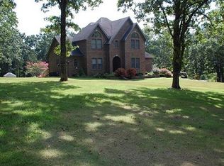 208 Rader Dr, West Plains, MO 65775