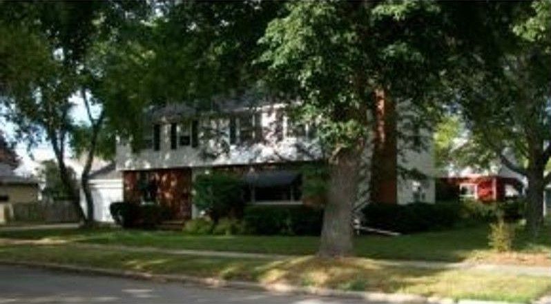 2nd image of 2400 N Drew St
