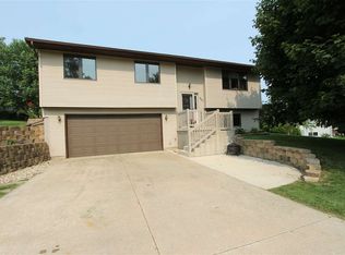 855 10th Ave, New Glarus, WI 53574