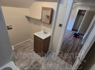 1569 S 10th St, Milwaukee, WI 53204