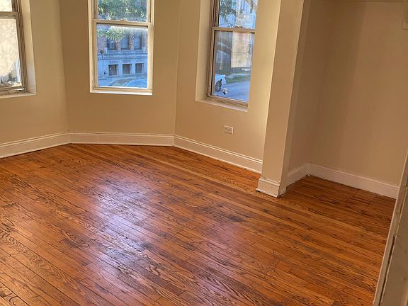 4th image of 11333 S King Dr W #3