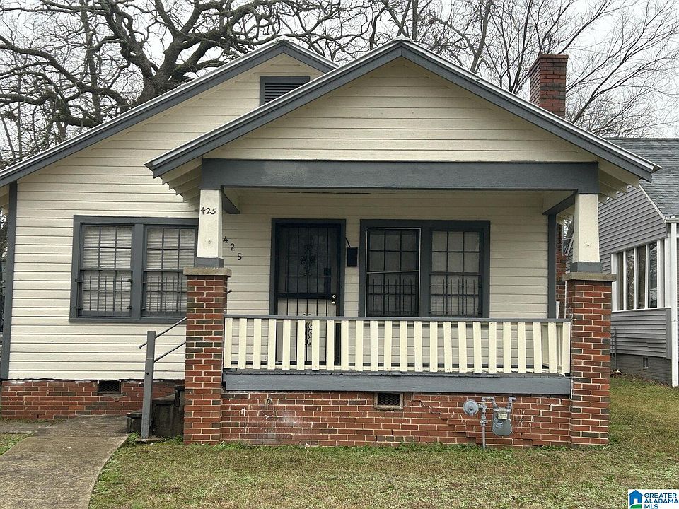 1st image of 425 17th St SW