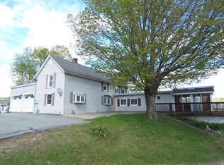 37 Border St, Amherst, NH 03031