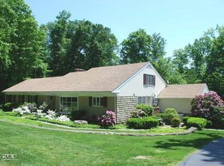 23 Weatherbell Dr, Norwalk, CT 06851