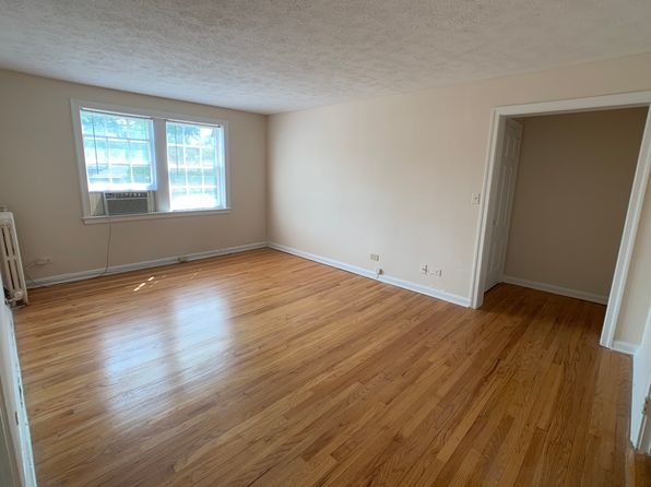 2826 Thornhill Rd