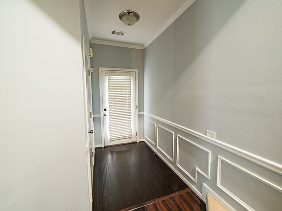 2nd image of 721 Williams Ave