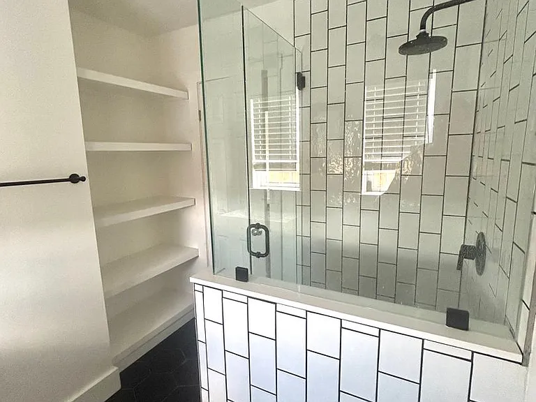 6623 La Luna Ave — Photo 9