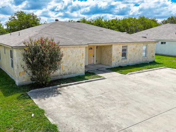 7642 Oak Chase, San Antonio, TX 78239