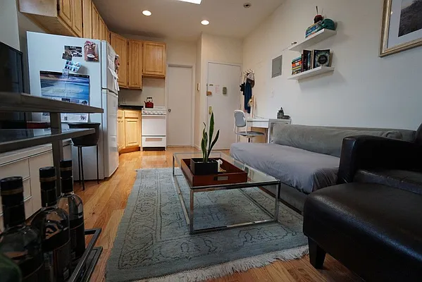 Rented by Best Apartments North Inc | media 36