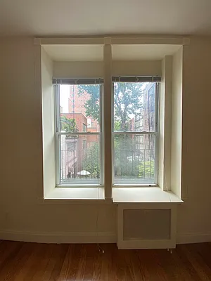 Rented by Urban Real Estate Property Group Inc | media 24