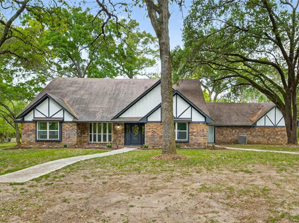 23607 Cardinal Dr, Hockley, TX 77447