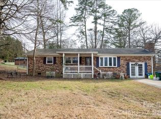406 E Texas Ave, Bessemer City, NC 28016