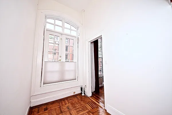 Rented by Bien Realty Ltd | media 29