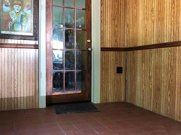 3rd image of 884 Bunn Hill Rd