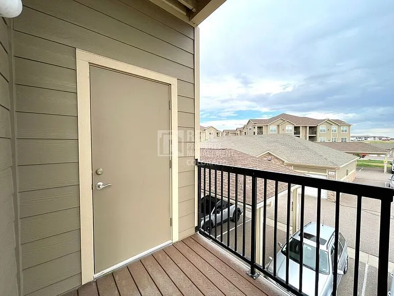 17297 Wilde Ave #207 — Photo 10