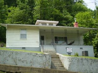 59 Main St, Richwood, WV 26261