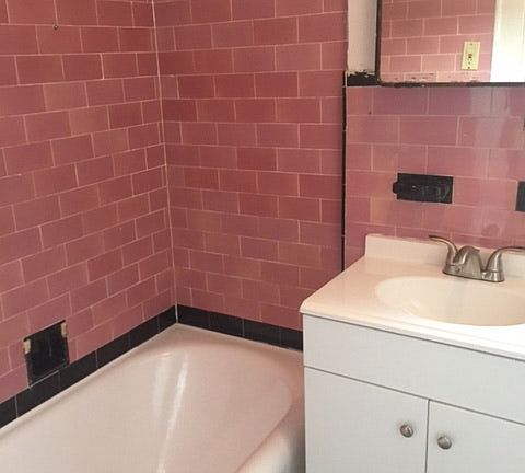 3rd image of 90 Ongley St APT 4