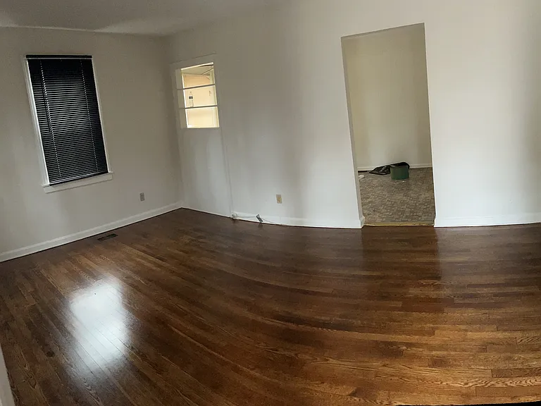 409 Colleton Rd — Photo 2