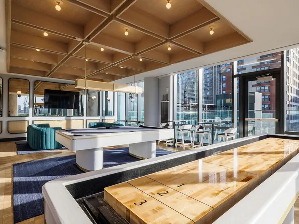 180 Morgan Street image 26 of 140