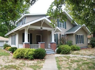 203 N Main St, Greenfield, MO 65661