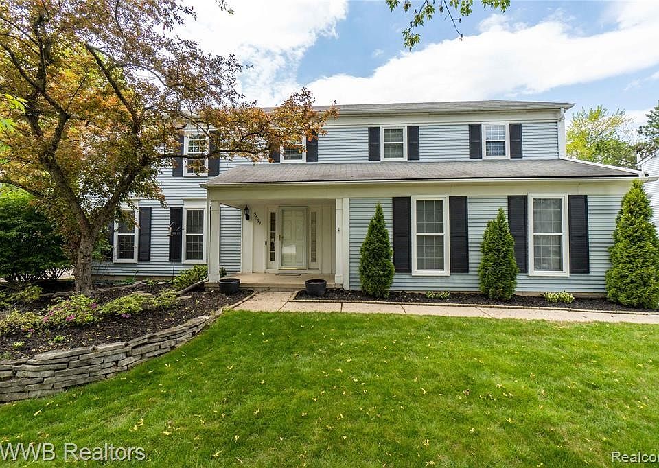 1st image of 5591 Kingsfield Dr