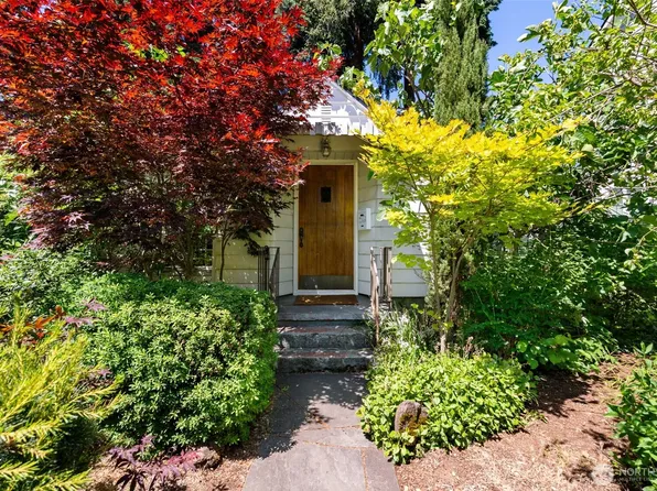 312 W 32nd Street, Vancouver, WA 98660