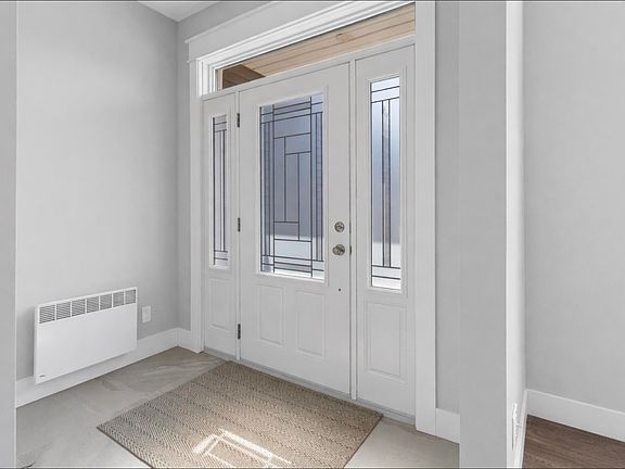4th image of 219 Lower Montague Rd