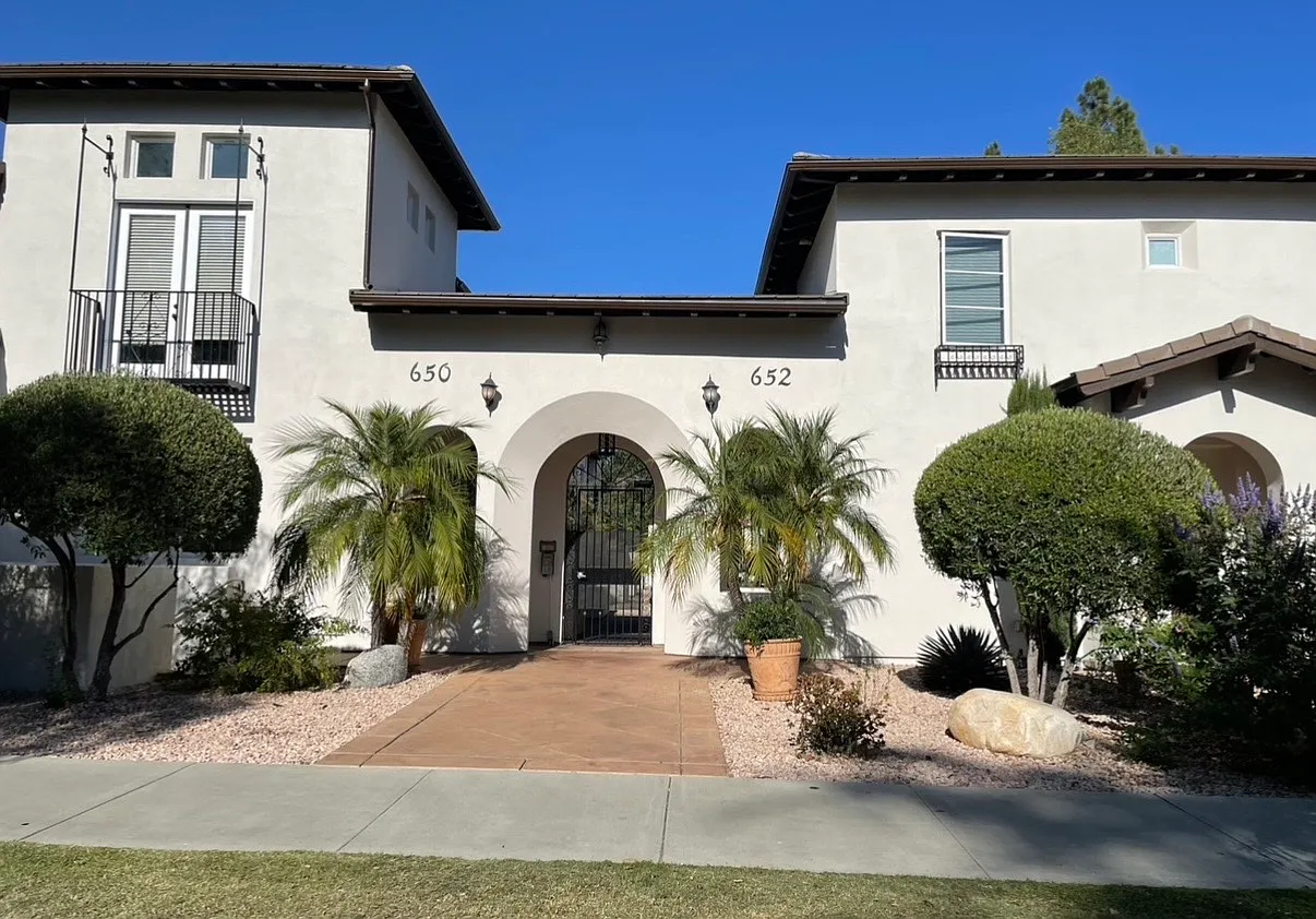 3 bed, 2.5 bath, 1560 sqft, $4,450 — Photo 2