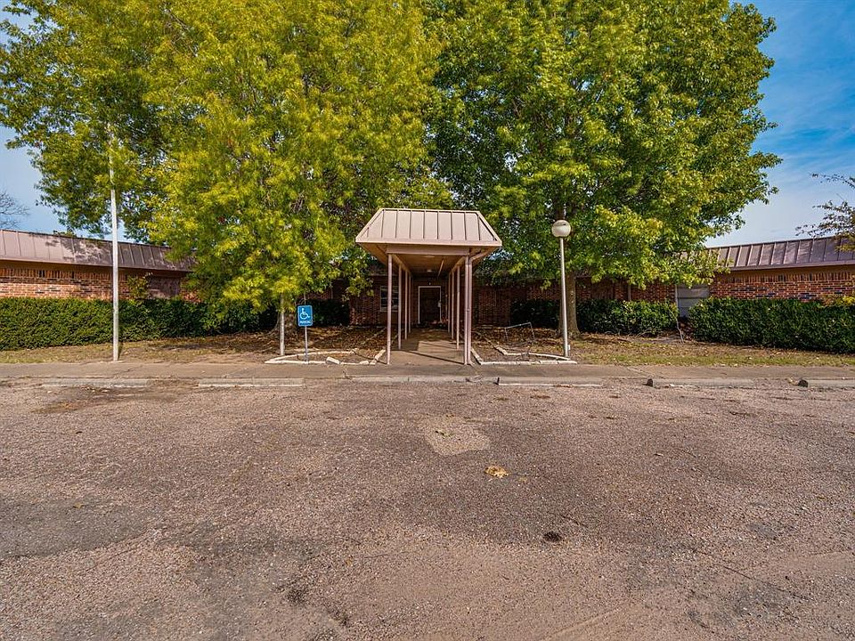 117 Twin Cir, Wortham, TX 76693 MLS 20238043 Zillow