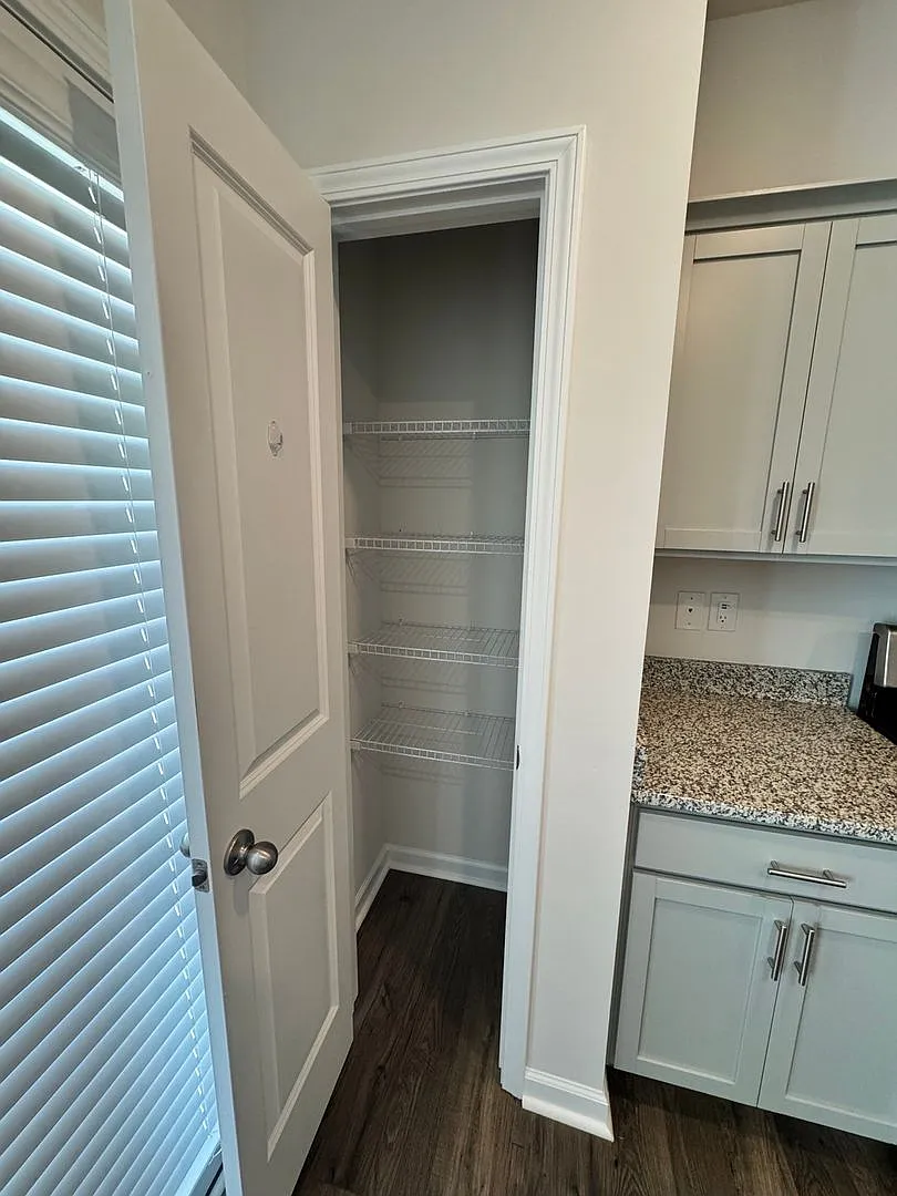 Charming 3BR Townhome in Greer — Photo 4