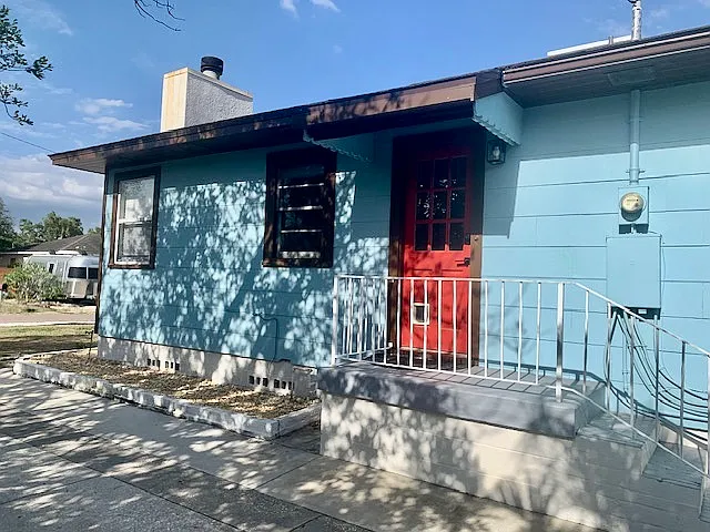 1219 Aloha Ln — Photo 21