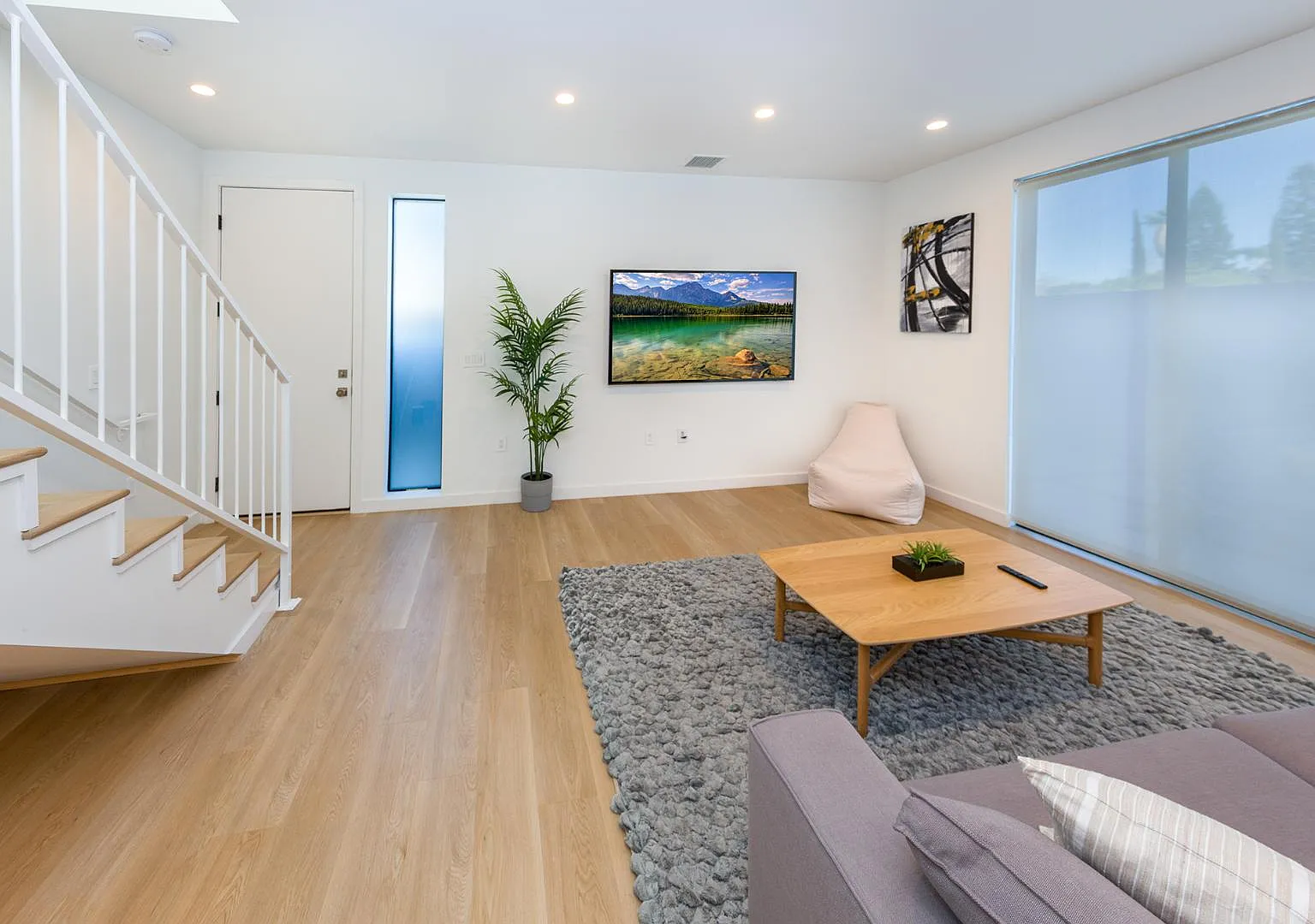 5992 Sawyer St — Photo 3