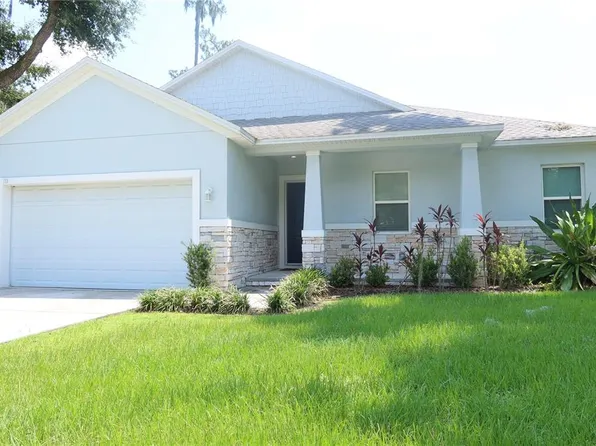 111 Maki Rd, Plant City, FL 33563