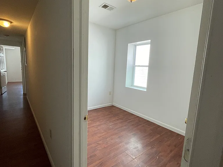 6006 Chestnut St #2 — Photo 16