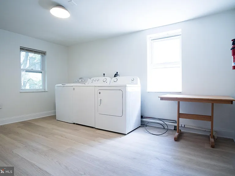 1221 N Randolph St #2 — Photo 19