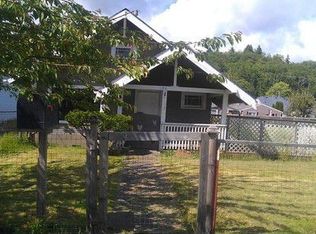 105 Karr Ave, Hoquiam, WA