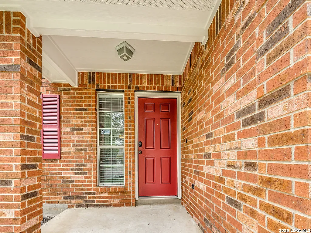 3 bed, 2.5 bath, 1866 sqft, $1,795 — Photo 3