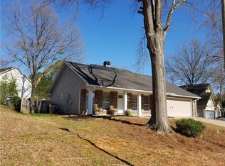 10745 Willow Meadow Cir, Johns Creek, GA 30022