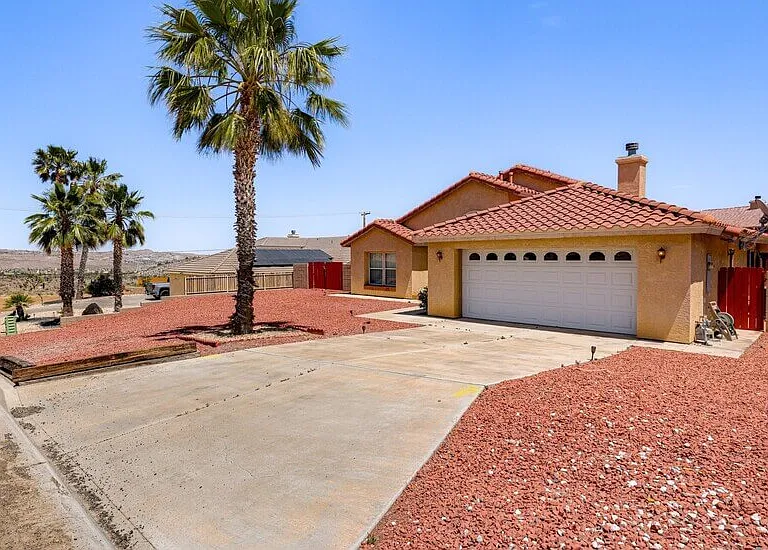 8523 Barberry Ave — Photo 20