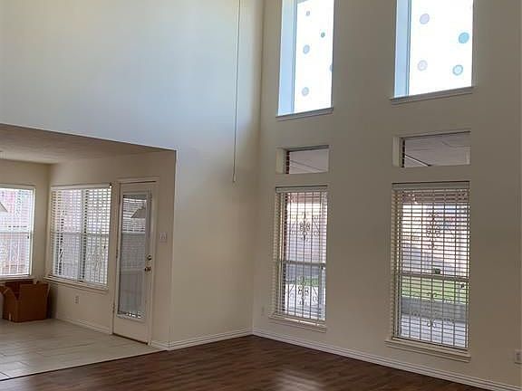 2nd image of 13131 Woodvine Trl